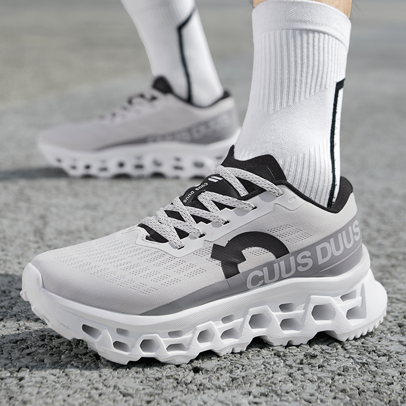 أحذية رياضية رجالية مبطنة للرك - مراجعة Sneaker Zone وسعره